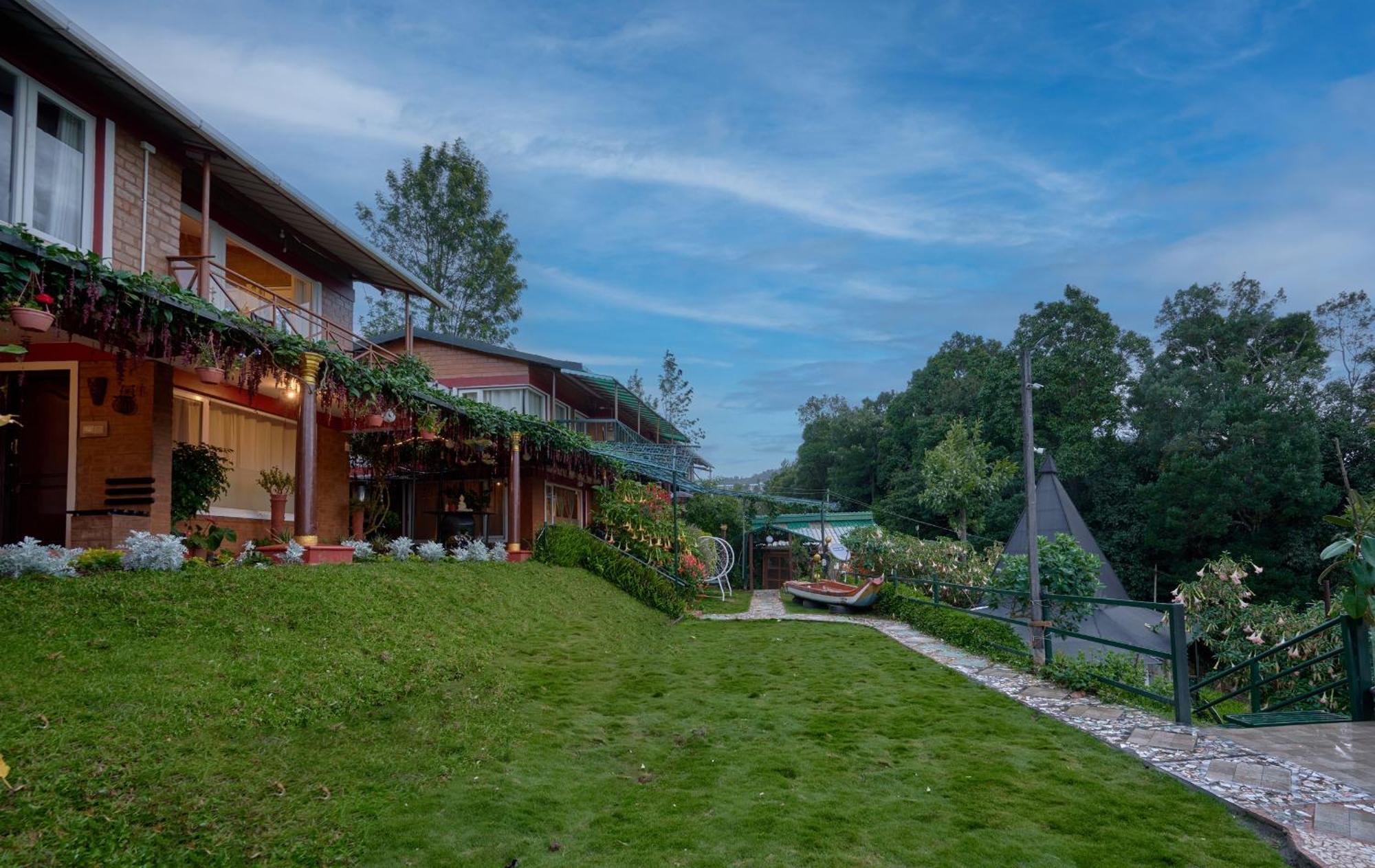 De Rock Jungle Living Resort Кунур Екстериор снимка