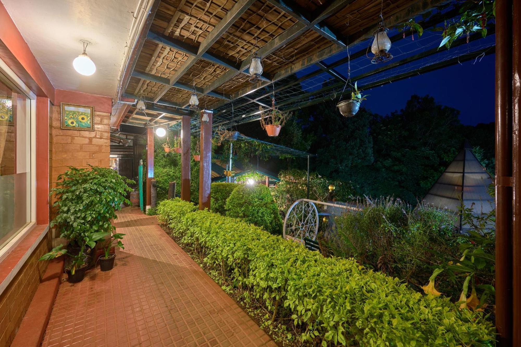 De Rock Jungle Living Resort Кунур Екстериор снимка