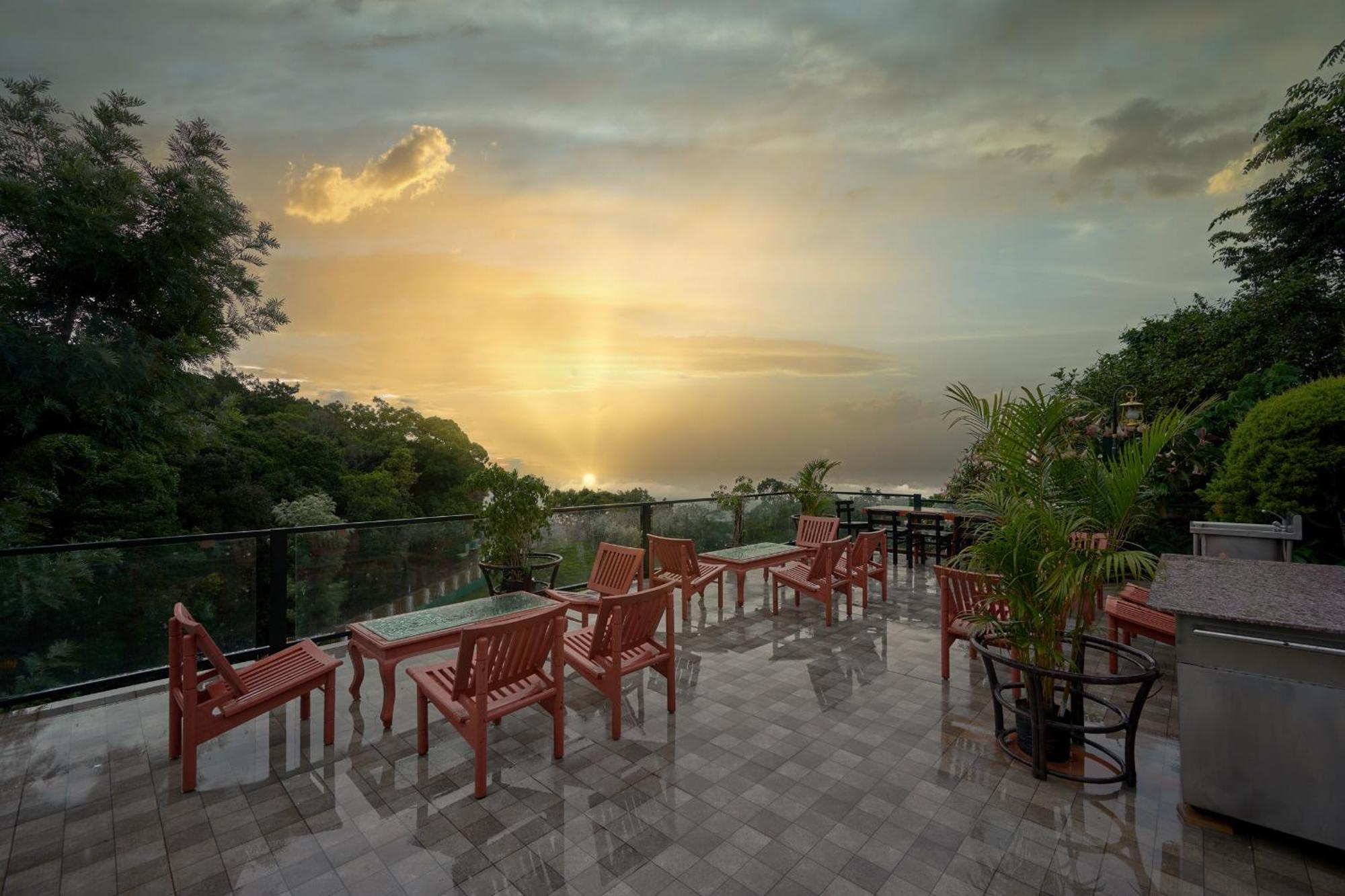 De Rock Jungle Living Resort Кунур Екстериор снимка